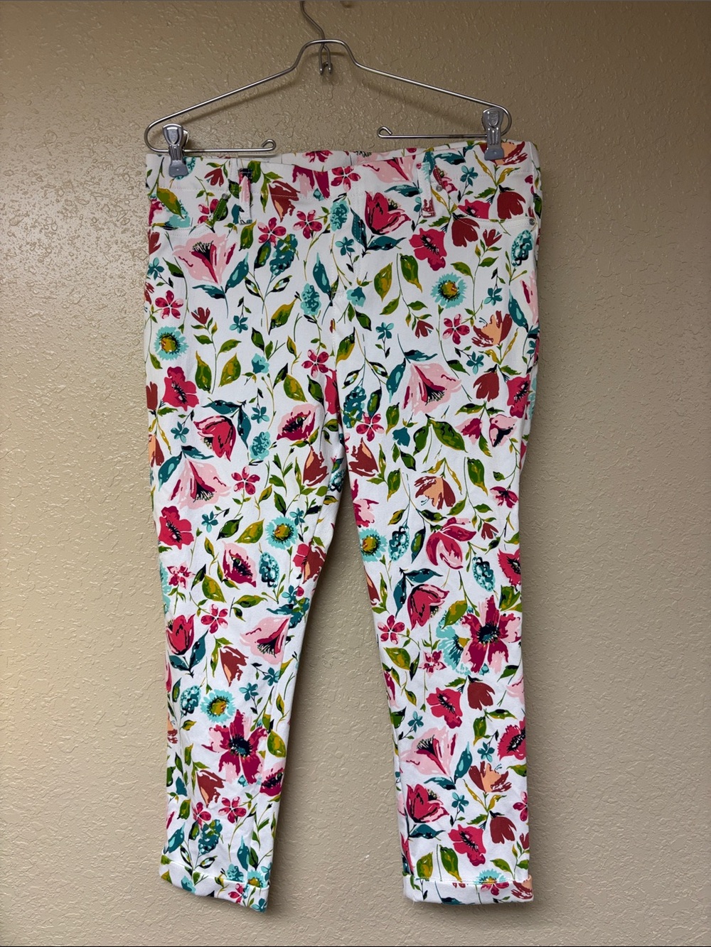 Time and Tru White Floral Cropped Jeans with Pink & Teal Accents